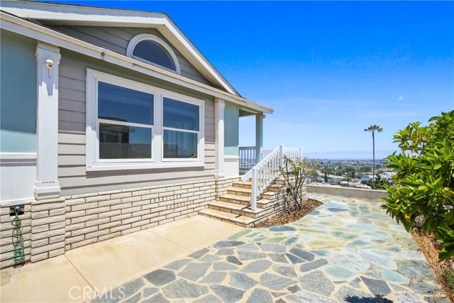 2550 Pacific Coast, Torrance CA: https://media.crmls.org/medias/81699a82-b513-4aba-bce7-dd54e7b2307a.jpg