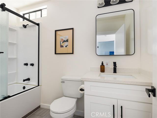 Detail Gallery Image 29 of 34 For 11333 Braddock Dr, Culver City,  CA 90230 - 6 Beds | 3 Baths