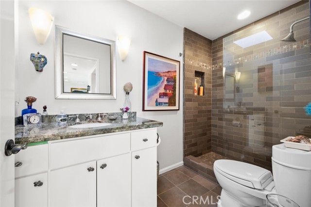 1687 Temple Hills Drive, Laguna Beach CA: https://media.crmls.org/medias/816a4edc-6aed-49fb-a991-5ef416968c76.jpg