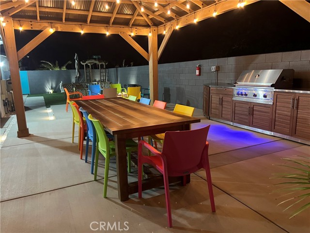 2890 N Biskra, Palm Springs, CA 92262