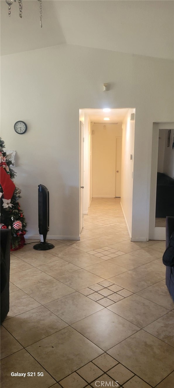 Detail Gallery Image 5 of 8 For 1893 Loma Bonita, Perris,  CA 92570 - 3 Beds | 2 Baths