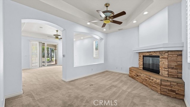 29935 Maxine Lane, Menifee CA: https://media.crmls.org/medias/816c9075-6e2d-4886-85a5-ccc43a83ce48.jpg