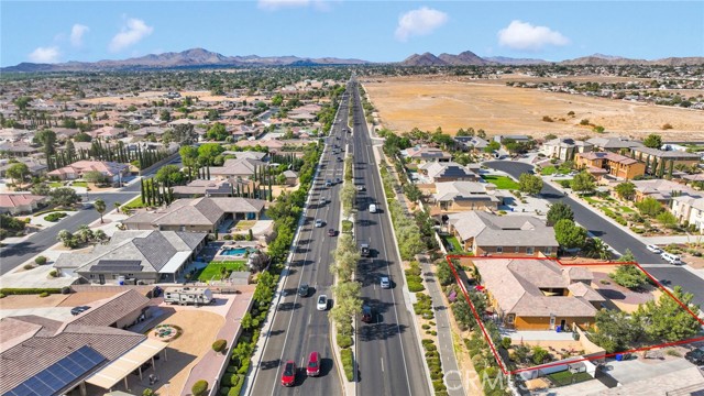 Detail Gallery Image 70 of 75 For 12916 Hyperion Ln, Apple Valley,  CA 92308 - 5 Beds | 3/1 Baths