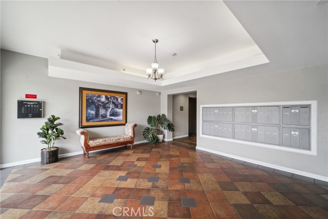 Detail Gallery Image 5 of 30 For 13951 Sherman Way #204,  Van Nuys,  CA 91405 - 2 Beds | 2 Baths