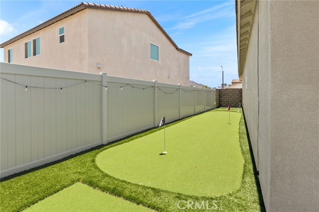 Image 22 of 25 For 28332 Fressia Drive