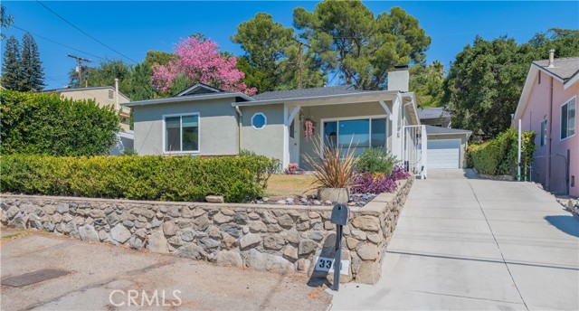 Detail Gallery Image 1 of 1 For 3319 Alabama St, La Crescenta,  CA 91214 - 3 Beds | 2/1 Baths