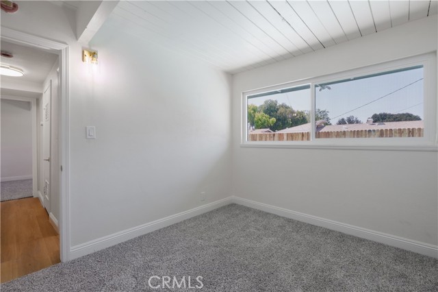 8235 Coleman Street, Riverside CA: https://media.crmls.org/medias/816ee55d-c944-4f33-a558-0c4852e21111.jpg