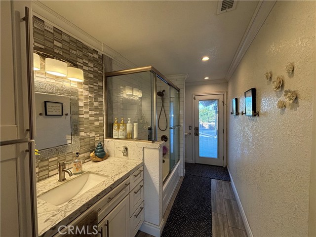 Detail Gallery Image 8 of 19 For 17010 via Los Caballeros, Riverside,  CA 92504 - 4 Beds | 2 Baths