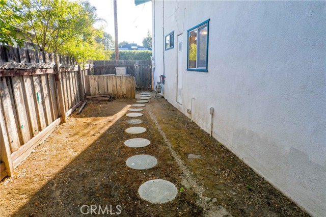 22654 Dolorosa Street, Woodland Hills CA: https://media.crmls.org/medias/81708c1c-9b63-4d19-8660-2c69dfb7ed9f.jpg