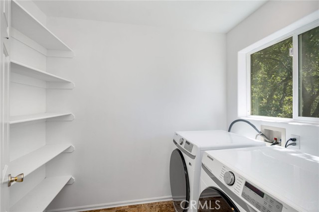 30979 Summit Drive, Running Springs, CA 92382