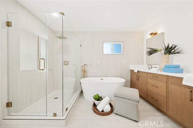 Detail Gallery Image 34 of 61 For 13802 Margene, Irvine,  CA 92620 - 5 Beds | 4 Baths