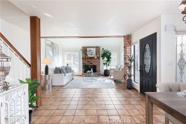 Detail Gallery Image 15 of 56 For 203 Utica Ave, Huntington Beach,  CA 92648 - 3 Beds | 2/1 Baths