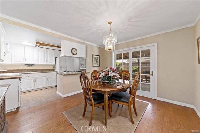 Detail Gallery Image 4 of 19 For 2208 E Linfield, Glendora,  CA 91740 - 4 Beds | 2 Baths