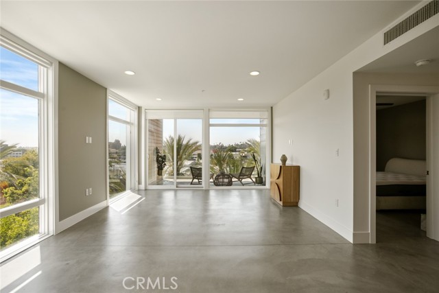 482 S Arroyo Parkway, Pasadena CA: https://media.crmls.org/medias/81723cd0-bc68-4d1a-b93a-2346bbb83abb.jpg