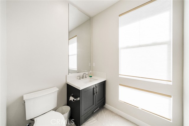 Detail Gallery Image 24 of 45 For 160 Tivoli, Lake Forest,  CA 92630 - 4 Beds | 4/1 Baths