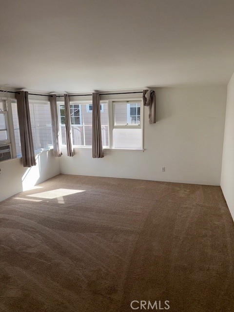 Detail Gallery Image 4 of 7 For 65 Beacon Bay, Newport Beach,  CA 92660 - 4 Beds | 3 Baths