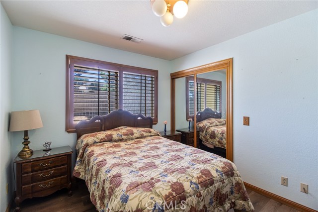 41653 62nd W Street, Palmdale CA: https://media.crmls.org/medias/8172a93f-f859-4cef-a830-9b3ccb306ecf.jpg