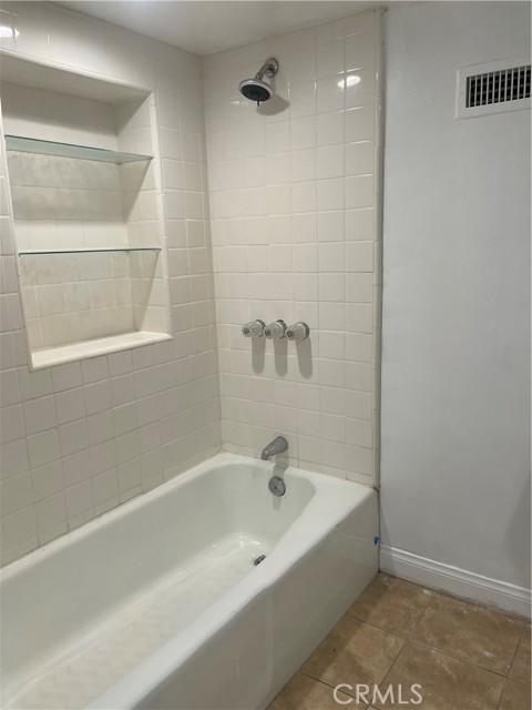 Detail Gallery Image 10 of 37 For 29392 Lake View, Cedar Glen,  CA 92321 - 3 Beds | 2 Baths