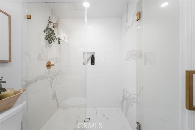 Image 45 of 72 For 2961 Walker Lee Drive