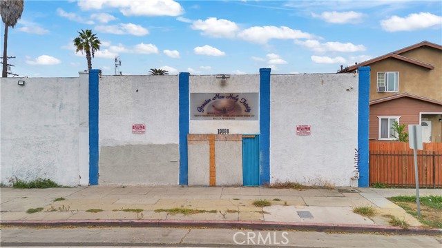 10808 South Broadway