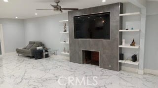 https://media.crmls.org/medias/81750ab8-ff9c-46f5-b1e3-e21551c3294d.jpg?preset=X-Large