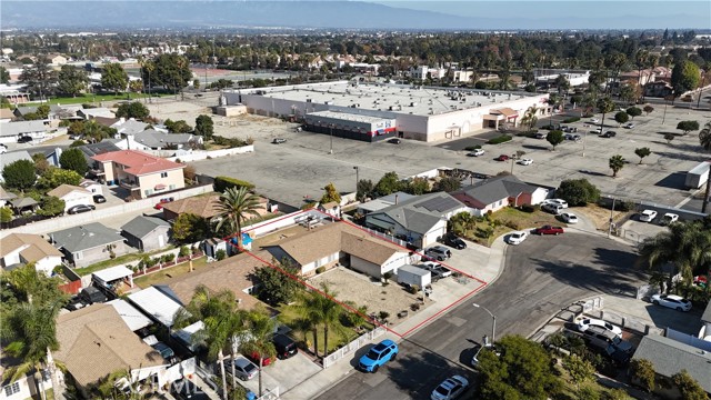 Detail Gallery Image 2 of 26 For 313 Barhill Ave, Pomona,  CA 91766 - 4 Beds | 2 Baths