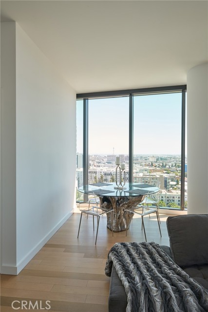 1200 Figueroa, Los Angeles CA: https://media.crmls.org/medias/81752dc1-47f0-434c-90d1-f9ed01ae5217.jpg