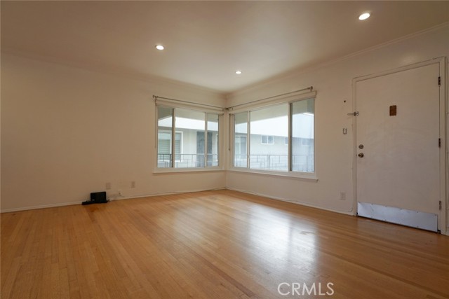 Detail Gallery Image 7 of 26 For 2105 E Ocean #19,  Long Beach,  CA 90803 - 1 Beds | 1 Baths