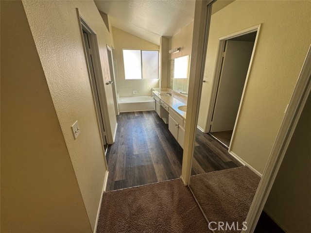 Detail Gallery Image 31 of 40 For 10572 Pepper Ridge Ln, Moreno Valley,  CA 92557 - 4 Beds | 2/1 Baths