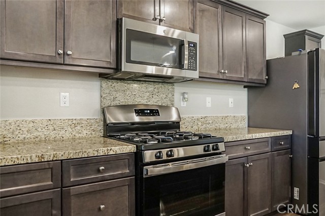 32159 Pony Tracks Court, Winchester CA: https://media.crmls.org/medias/8176aea3-bb8d-4ed1-b462-b5928db28d20.jpg