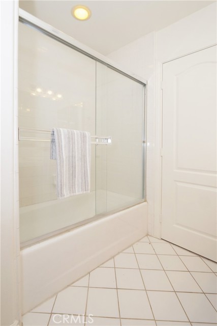 1907 Dufour Avenue, Redondo Beach, California 90278, 4 Bedrooms Bedrooms, ,2 BathroomsBathrooms,Residential,Sold,Dufour Avenue,SB22182771