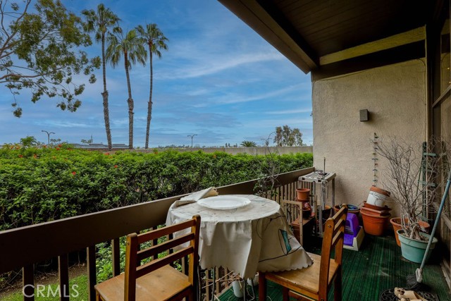 Detail Gallery Image 15 of 26 For 5103 Marina Pacifica Drive South #KEY# 20,  Long Beach,  CA 90803 - 1 Beds | 1 Baths