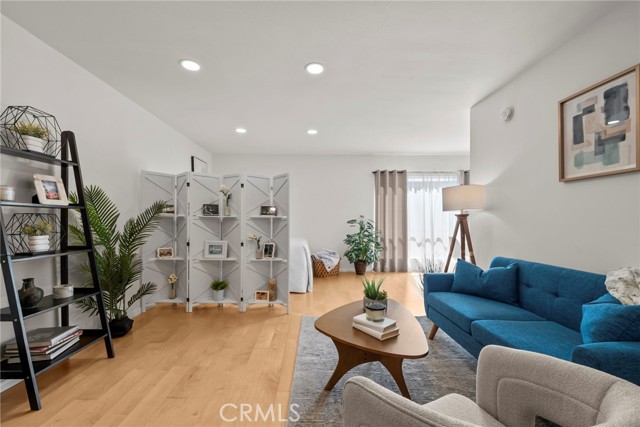 Detail Gallery Image 3 of 22 For 1735 #425 N Fuller #425,  Los Angeles,  CA 90046 - 1 Beds | 1 Baths