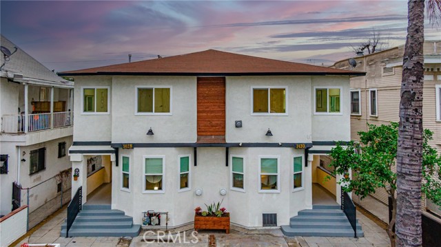 Detail Gallery Image 1 of 1 For 1430 Magnolia Ave, Los Angeles,  CA 90006 - 3 Beds | 2 Baths