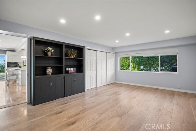Detail Gallery Image 16 of 58 For 16551 Calneva Dr, Encino,  CA 91436 - 5 Beds | 4 Baths