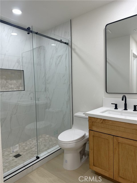 Detail Gallery Image 8 of 12 For 280 Vista Royale Cir, Palm Desert,  CA 92211 - 2 Beds | 2 Baths