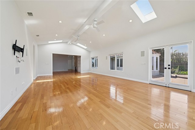 Detail Gallery Image 15 of 54 For 2415 via Sonoma, Palos Verdes Estates,  CA 90274 - 4 Beds | 3/1 Baths