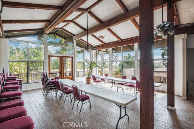 372 S Miraleste Drive, San Pedro CA: https://media.crmls.org/medias/817dc2b8-1f85-42b1-81cc-1e2e441690c7.jpg