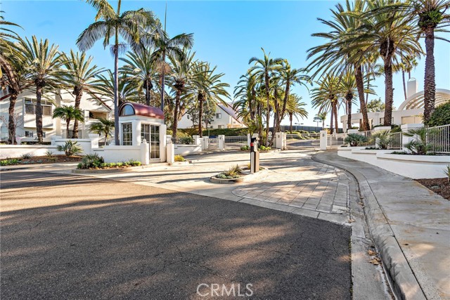 92 Terra Vista, Dana Point CA: https://media.crmls.org/medias/817e2828-a35f-4686-a339-e4ccb9ec94a3.jpg