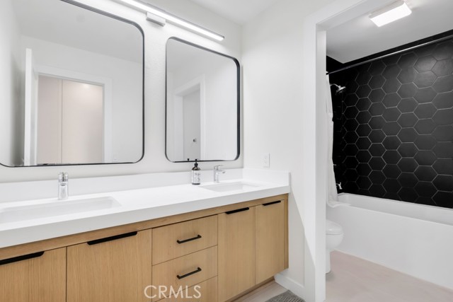 Detail Gallery Image 18 of 27 For 545 Shadow Ln, Simi Valley,  CA 93065 - 4 Beds | 2/1 Baths