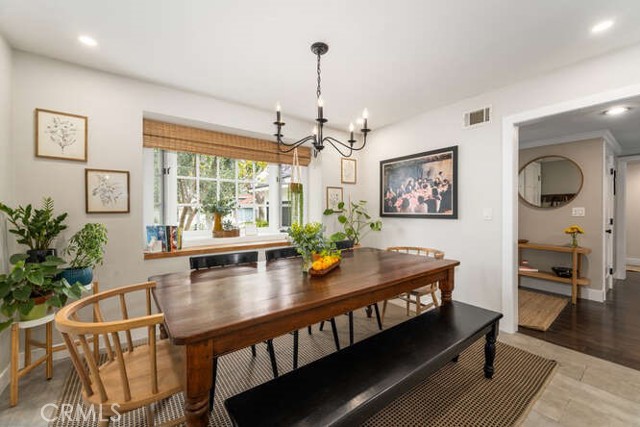 3650 Claremore Avenue, Long Beach CA: https://media.crmls.org/medias/81806b58-1951-44d9-b3b0-dc51aff2897c.jpg