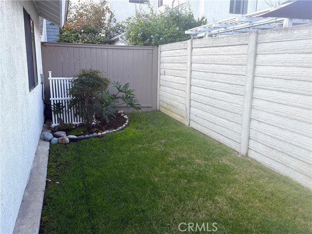 Detail Gallery Image 14 of 18 For 16 Amberleaf, Irvine,  CA 92614 - 2 Beds | 2 Baths