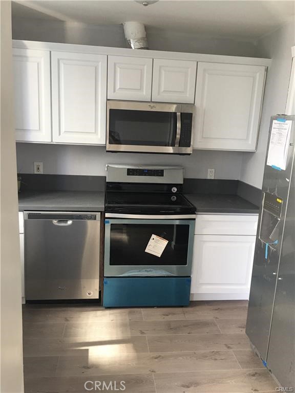 Detail Gallery Image 8 of 12 For 10747 Wilshire #904,  Los Angeles,  CA 90024 - 2 Beds | 2 Baths