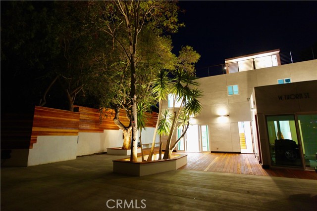 1220 Thorn W, San Diego CA: https://media.crmls.org/medias/8183feca-4b67-4e06-ba5d-73d3bc27f9f4.jpg