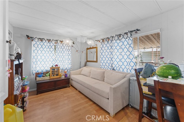 Detail Gallery Image 13 of 32 For 3825 Crestmore #426,  Jurupa Valley,  CA 92509 - 2 Beds | 2 Baths