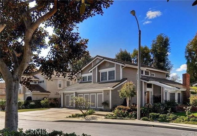Detail Gallery Image 1 of 7 For 17 Urbino, Irvine,  CA 92620 - 3 Beds | 2/1 Baths