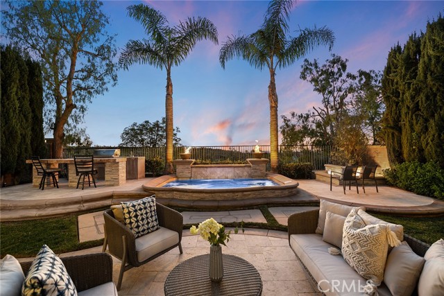 Detail Gallery Image 10 of 39 For 33 Tall Hedge, Irvine,  CA 92603 - 3 Beds | 3/1 Baths