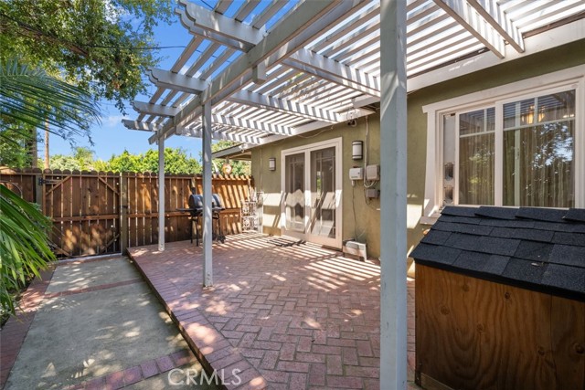 314 May Avenue, Monrovia CA: https://media.crmls.org/medias/81863b61-26e4-4f4b-80cd-983fa886c3cb.jpg