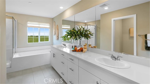 Detail Gallery Image 11 of 18 For 1678 Phantom Ln, Rialto,  CA 92376 - 4 Beds | 3 Baths