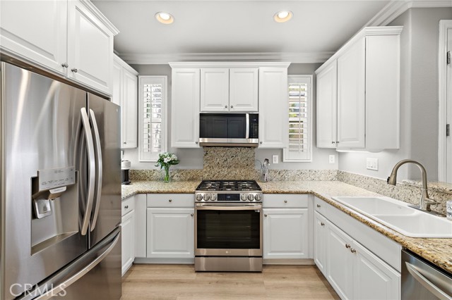 19 Rinehart Road, Ladera Ranch CA: https://media.crmls.org/medias/8186ff6e-e783-4ab8-b47a-a6e7ea94c423.jpg
